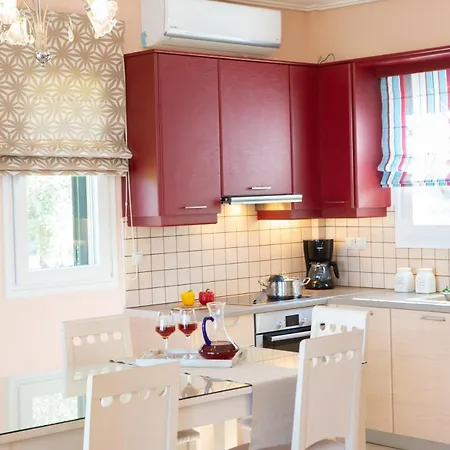 Βίλα Phaedra, Inoro Κατούνα