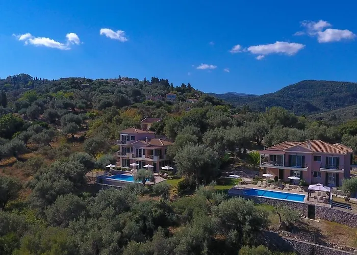 Phaedra, Inoro Willa Katouna