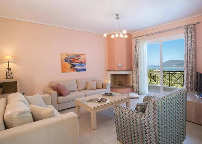 Willa Phaedra, Inoro